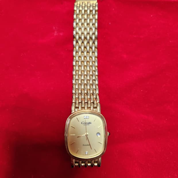 빈티지 Corallin 금장 쿼츠 시계