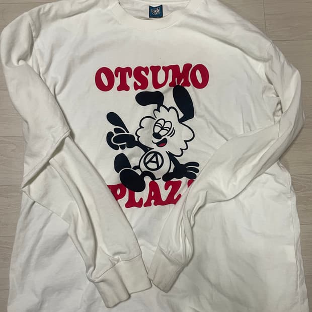 베르디 오츠모플라자 롱슬리브 XL급처