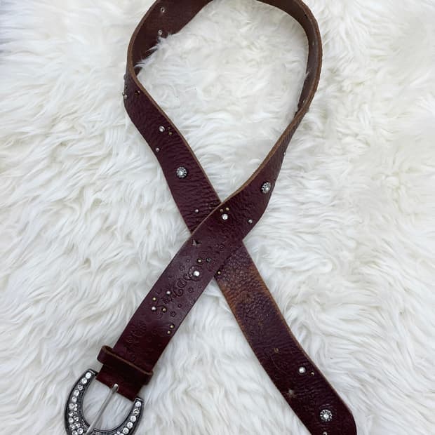 리얼레더 큐빅 펀칭 버클 벨트