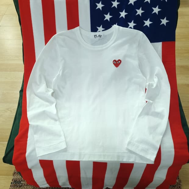 꼼데가르송 와펜 롱슬리브