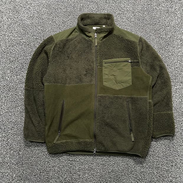 유니클로X엔지니어드 가먼츠 플리스 자켓