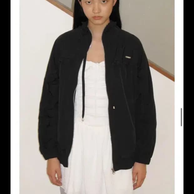 시눈 서클 윈드브레이커 블랙