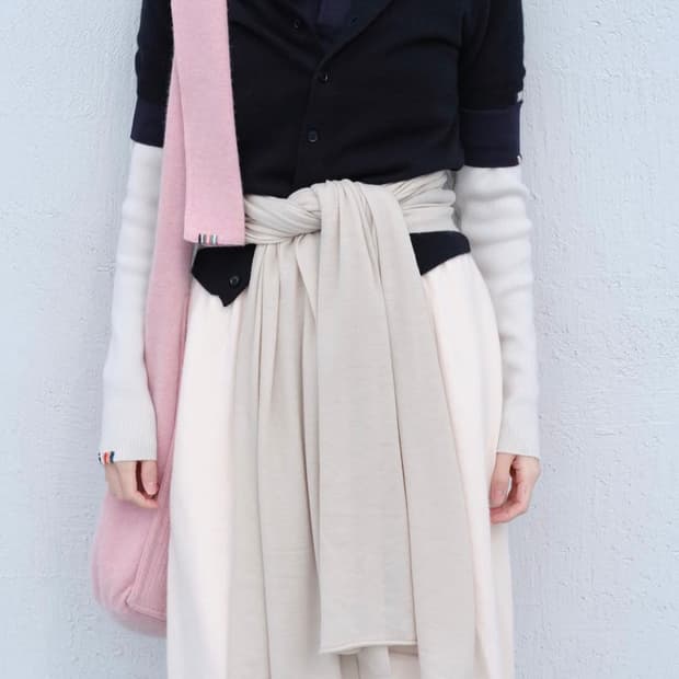 익스트림 캐시미어 no.159 fifty 미디스커트