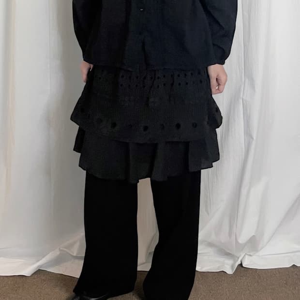 Punching Frill Midi Skirt - Black