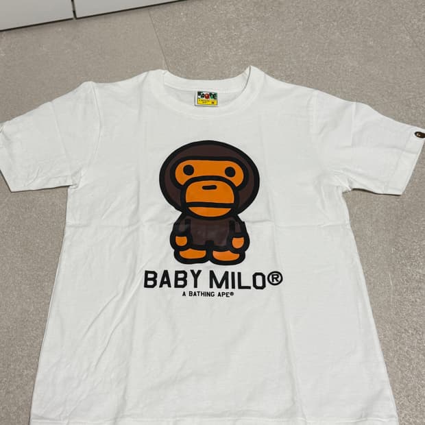 베이프 마일로 티셔츠 xs