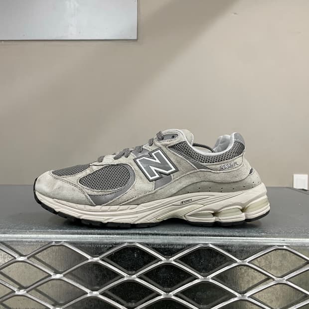 뉴발란스 2002R 그레이 275