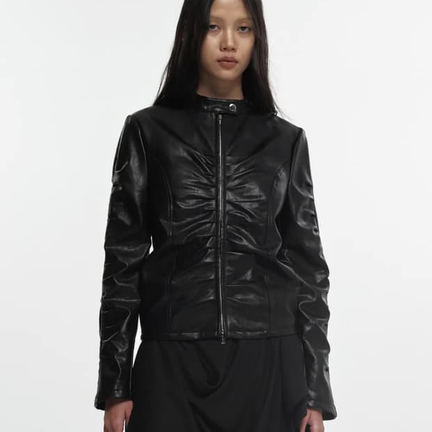 나체 SHIRRING LEATHER JACKET BLACK