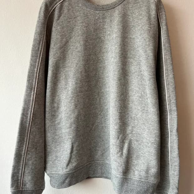 시리즈 남성 그레이 맨투맨티셔츠