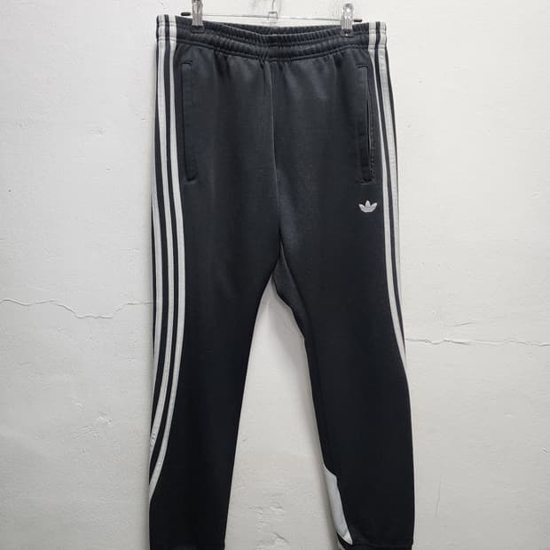 아디다스 기모 불꽃로고 트랙팬츠 