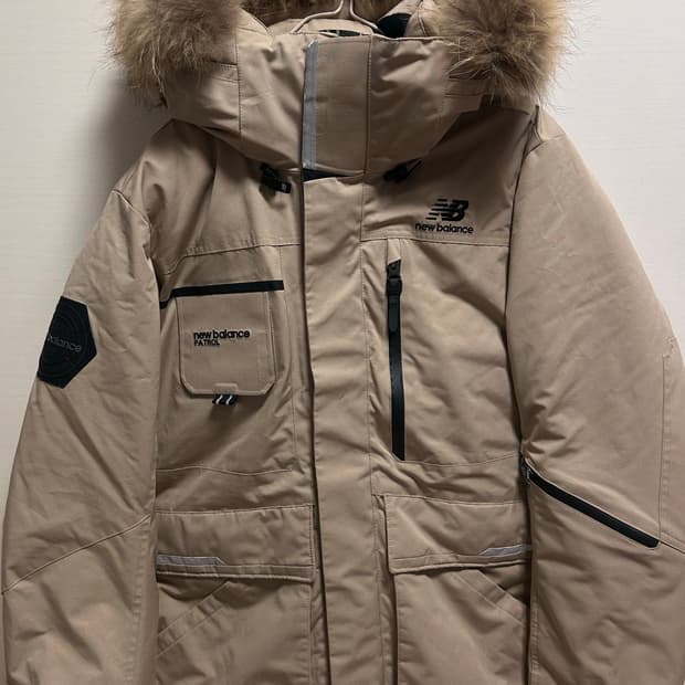 뉴발란스 패트롤 구스다운 점퍼 베이지 95(M)