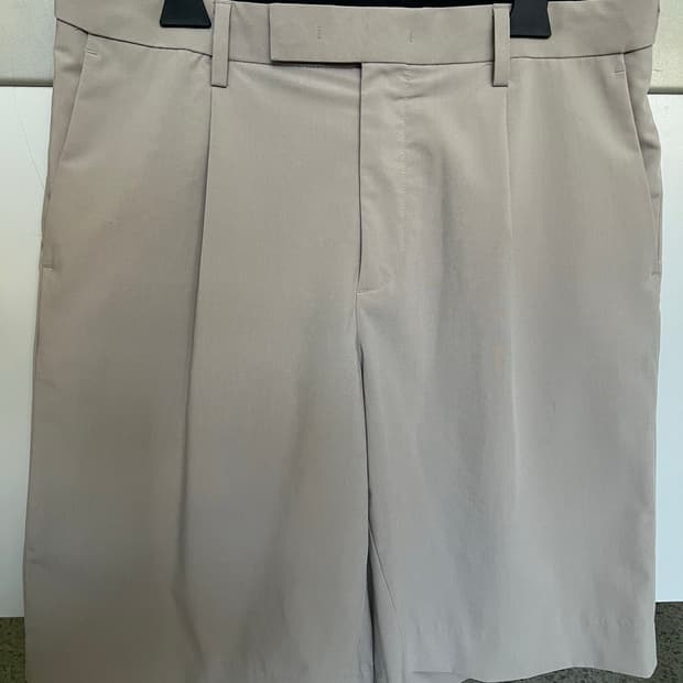 무신사 스탠다드 세미 캐주얼 반바지 30