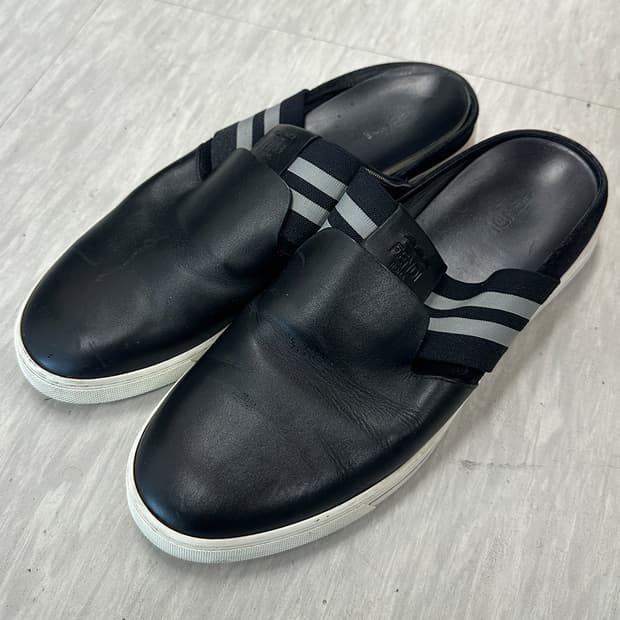 펜디 팬디 FENDI 뮬 스니커즈 슬립온 단화 운동화 남성 260mm