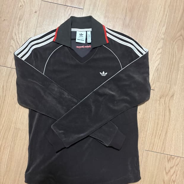 아디다스 웨일즈보너 타월 롱슬리브