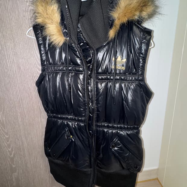 아디다스 빈티지 패딩조끼