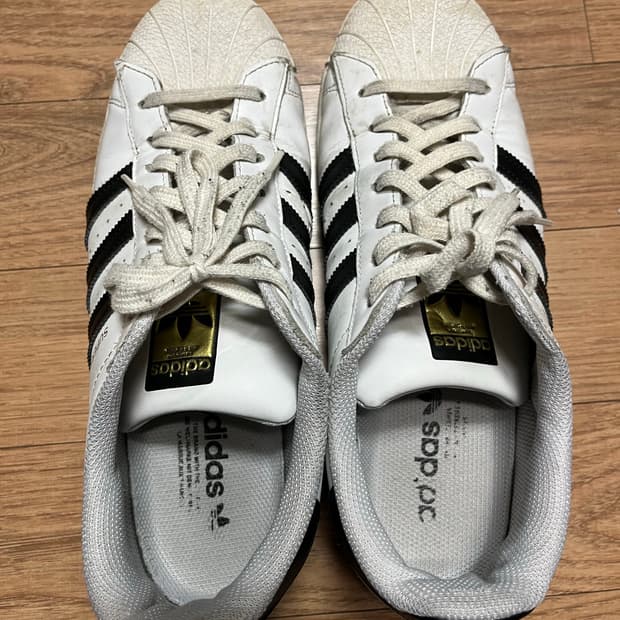 아디다스 슈퍼스타