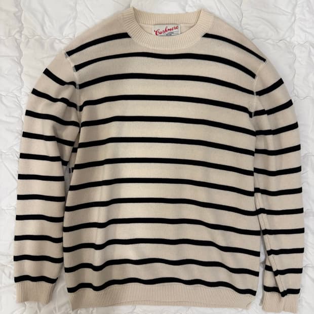 비이커 스트라이프 캐시미어울 니트 아이보리