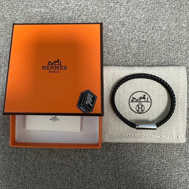 에르메스 투니스 T4