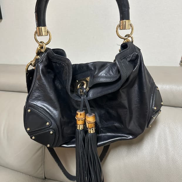 구찌 빈티지 파이톤 인디백