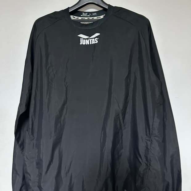 JUNTAS 검정색 바람막이