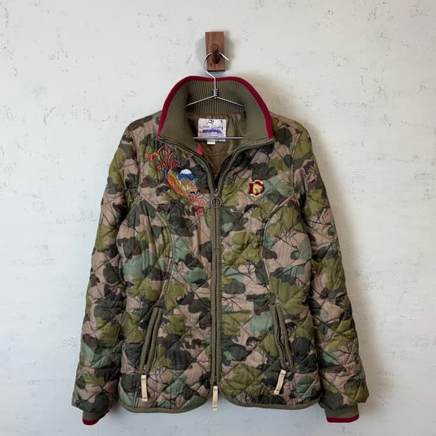 디젤 빈티지 카모플라쥬 오리엔탈 자수 집업 자켓
