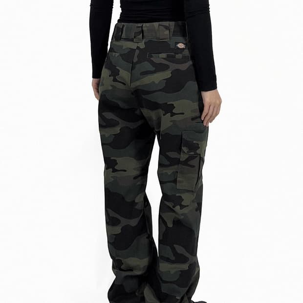 Dickies camo pants