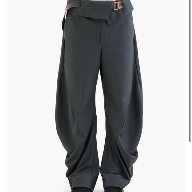 지용킴 썬블리치드 커브드 트라우저 xl