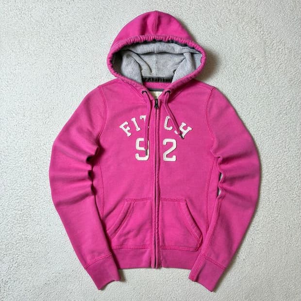 아베크롬비 00s Y2K 핑크 자수 레터링 후드 집업 PN7069