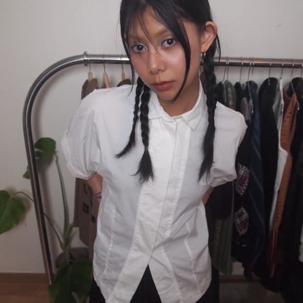 캘빈 클라인 하프 히든 셔츠