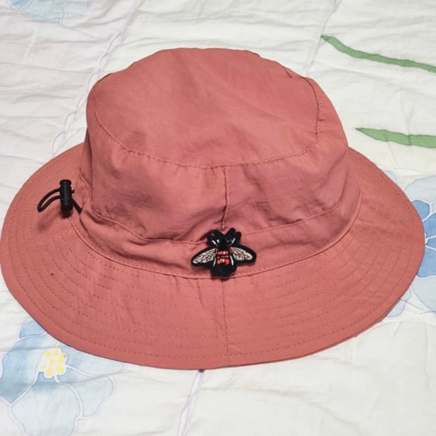 벌꿀 벨크로 콤팩트 방수 발수 버킷햇 남여공용 모자 새제품 (프리사이즈)