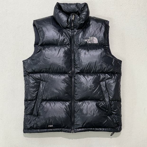 노스페이스 700 유광 눕시 조끼 패딩 100