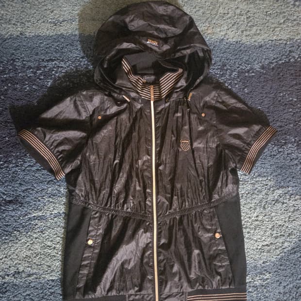 Y2k  반팔 후드  바람막이 블랙골드 K Swiss 95size