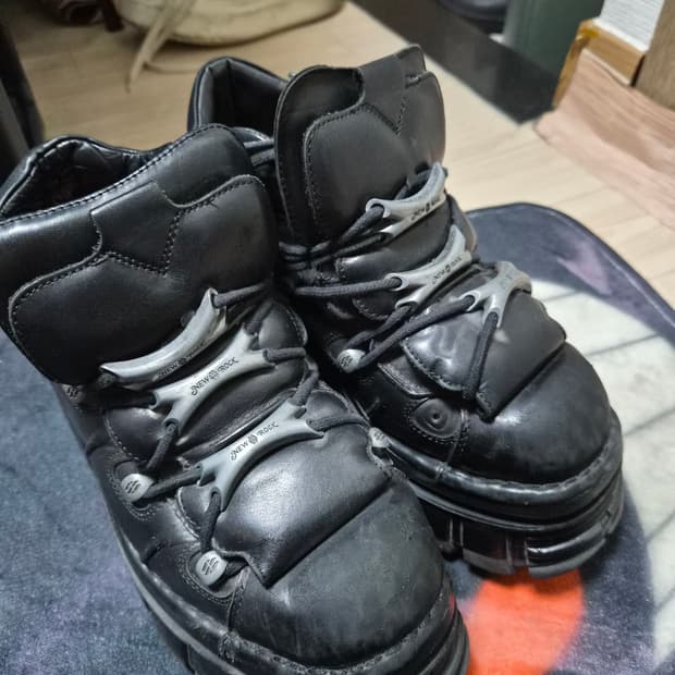 뉴락 부츠 41 size