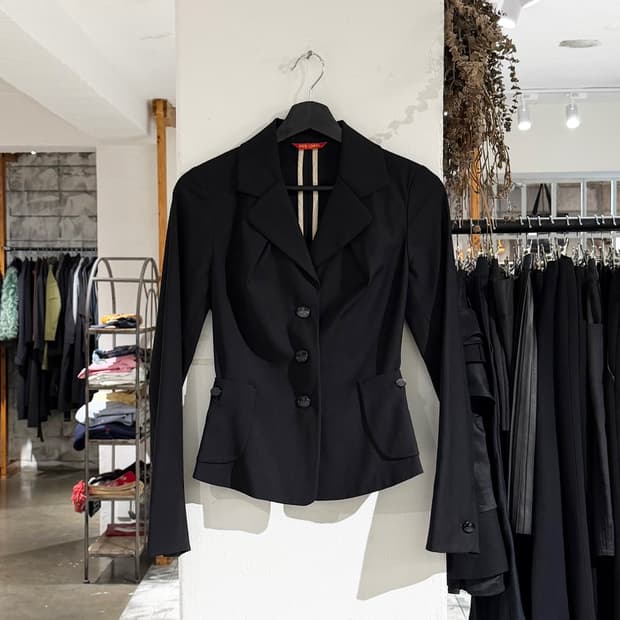 비비안웨스트우드 레드라벨 블랙 싱글 브레스티드 울 자켓