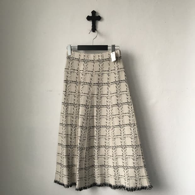 Pattern point knit skirt