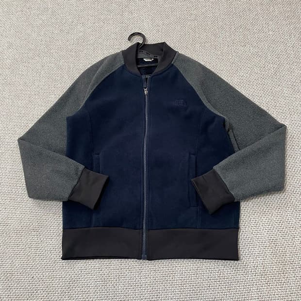 노스페이스. 후리스 5230