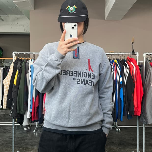 LEVI'S 레드탭 맨투맨 