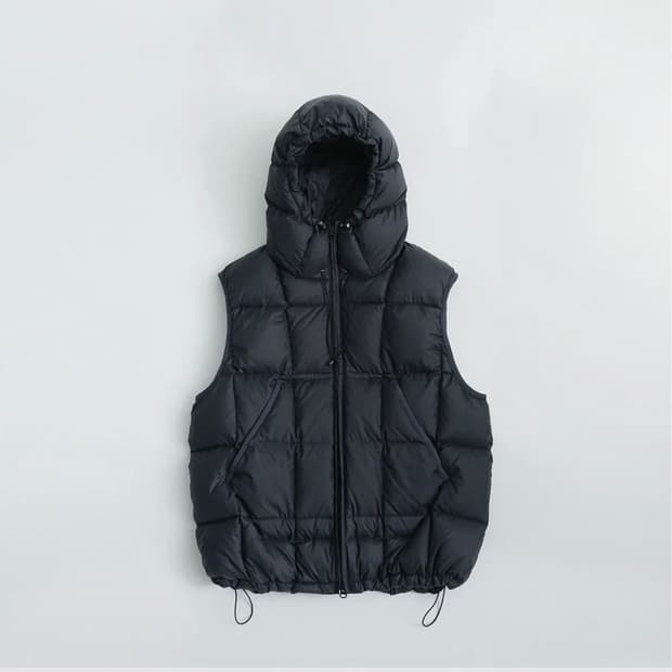 999휴머니티 어드벤처 구스 다운 베스트 (페이디드 네이비)