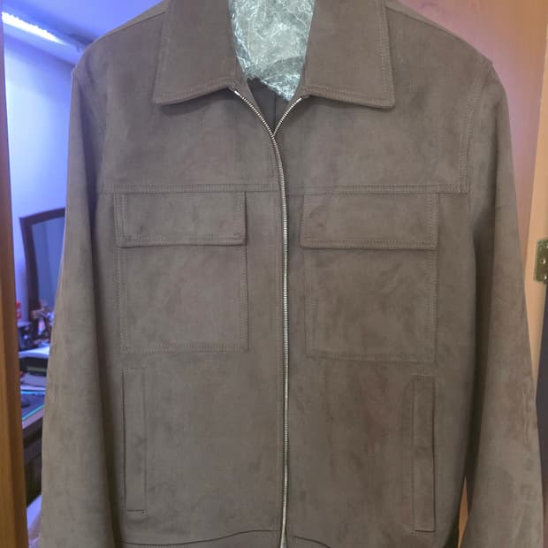 질스튜어트 스웨이드 트러커 팔아요 xl사이즈