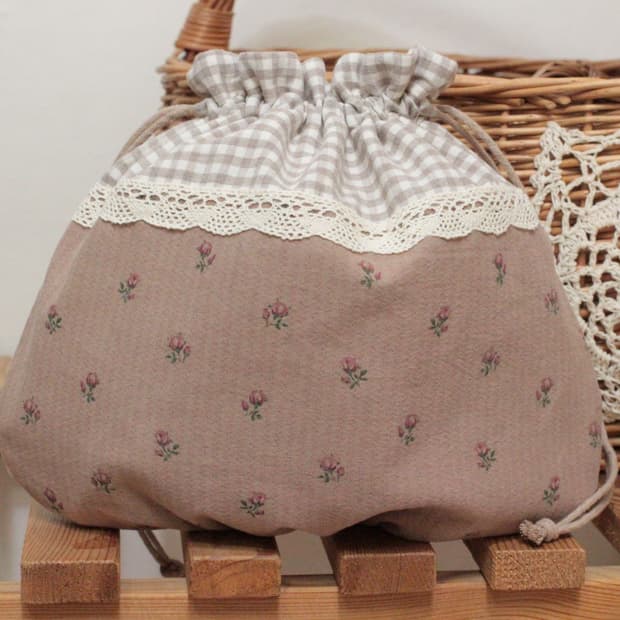 핸드메이드 셔링 레이스 스트링 파우치