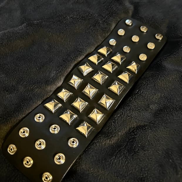 Fanci Club Sheep Skin Stud Bangle