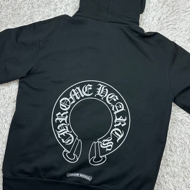 [M] 정품 크롬하츠 실버 글리터 홀스슈 후드 블랙