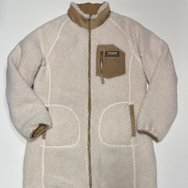 트루릴리전 구스다운 경량 리버시블 후리스 점퍼