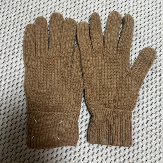 메종 마르지엘리 장갑 M