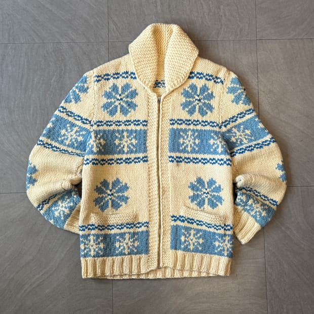 빈티지 눈꽃 자수 코위찬 자켓