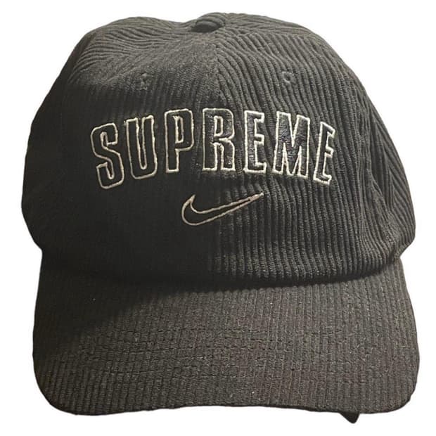 22SS 슈프림 x 나이키 아크 코듀로이 6-패널 캡 블랙