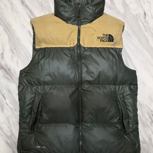 노스페이스 700LTD 패딩 베스트