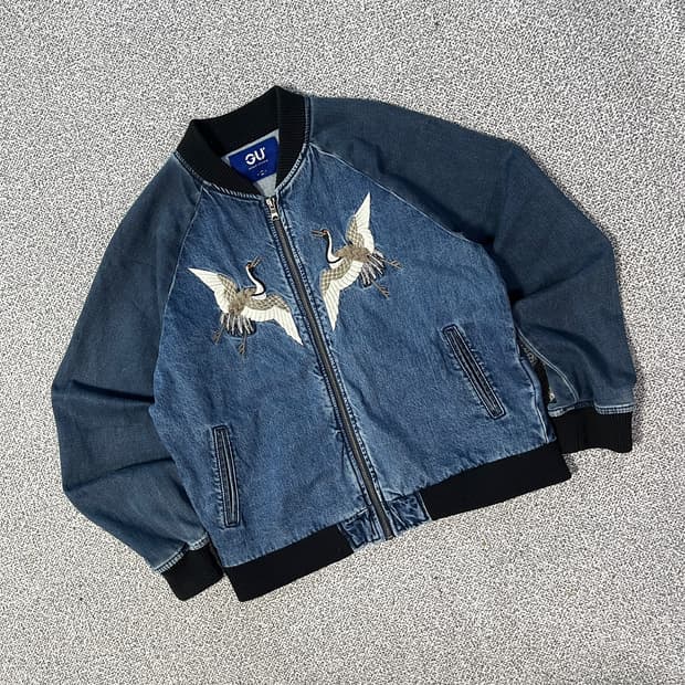 GU 학 자수 데님 자켓