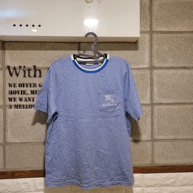 버버리 자수로고 포켓 반팔 14