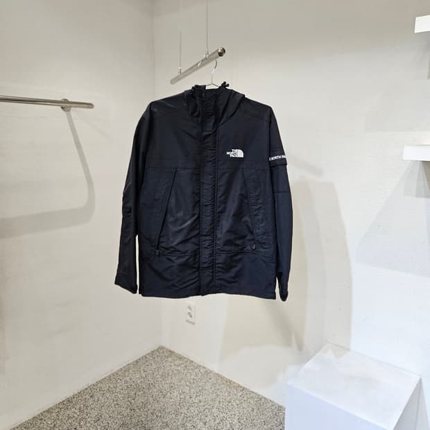 노스페이스 바람막이 자켓
