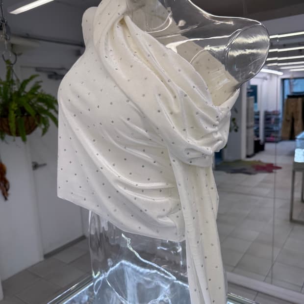 dot velvet off-shoulder top